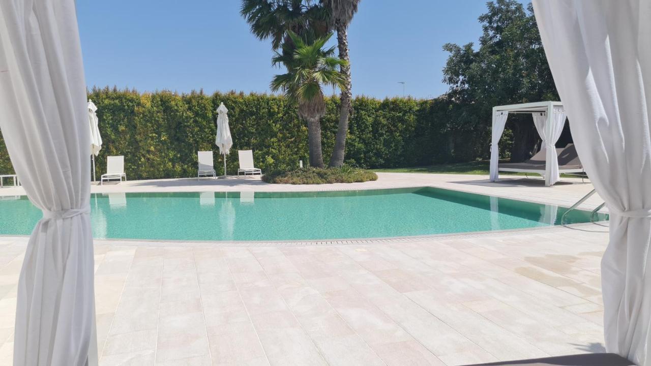 I Mestri Holiday Homes Uggiano La Chiesa Luaran gambar